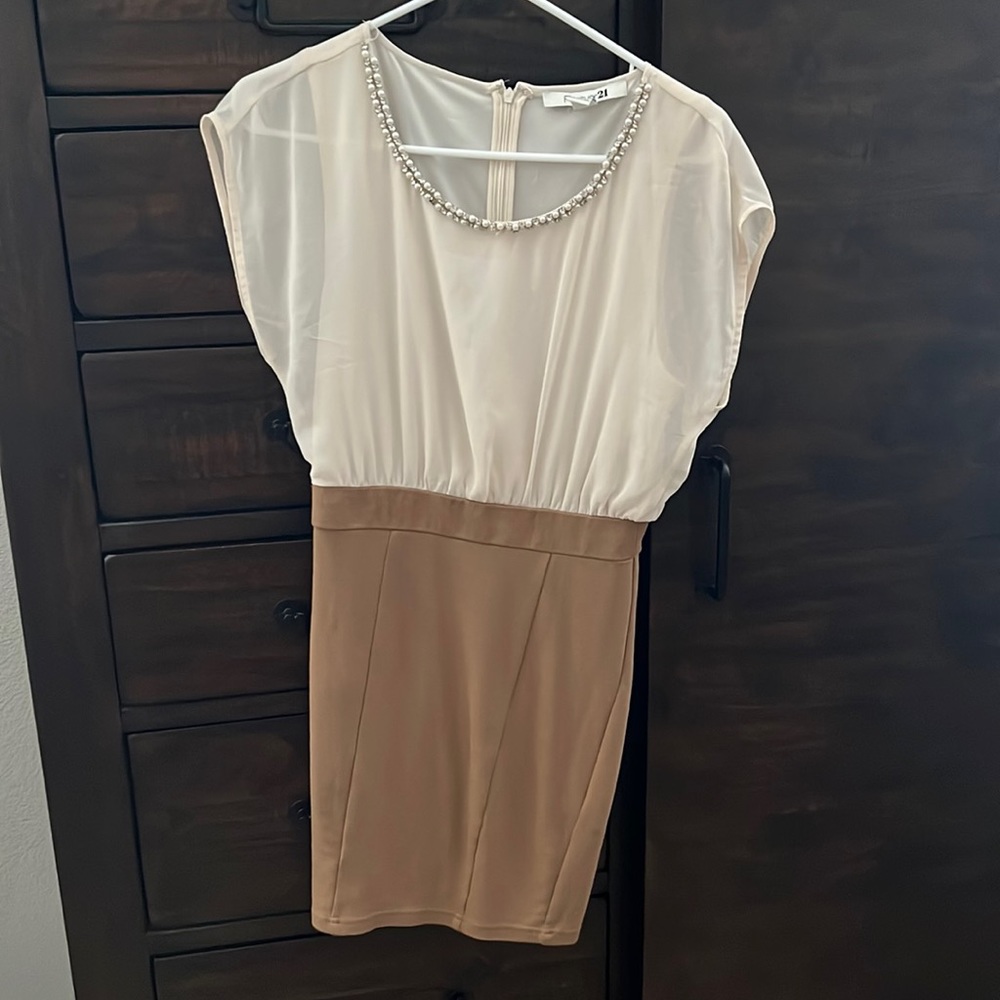 Forever 21 dress size small